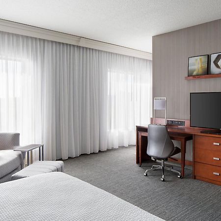 คอร์ตยาร์ด แกรนด์แรพิดส์ ดาวน์ทาวน์ Hotel ภายนอก รูปภาพ