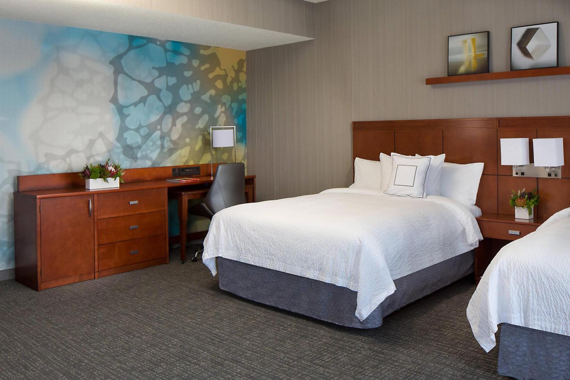 คอร์ตยาร์ด แกรนด์แรพิดส์ ดาวน์ทาวน์ Hotel ภายนอก รูปภาพ