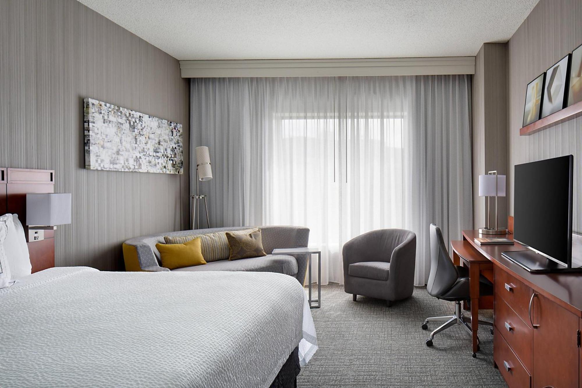 คอร์ตยาร์ด แกรนด์แรพิดส์ ดาวน์ทาวน์ Hotel ภายนอก รูปภาพ